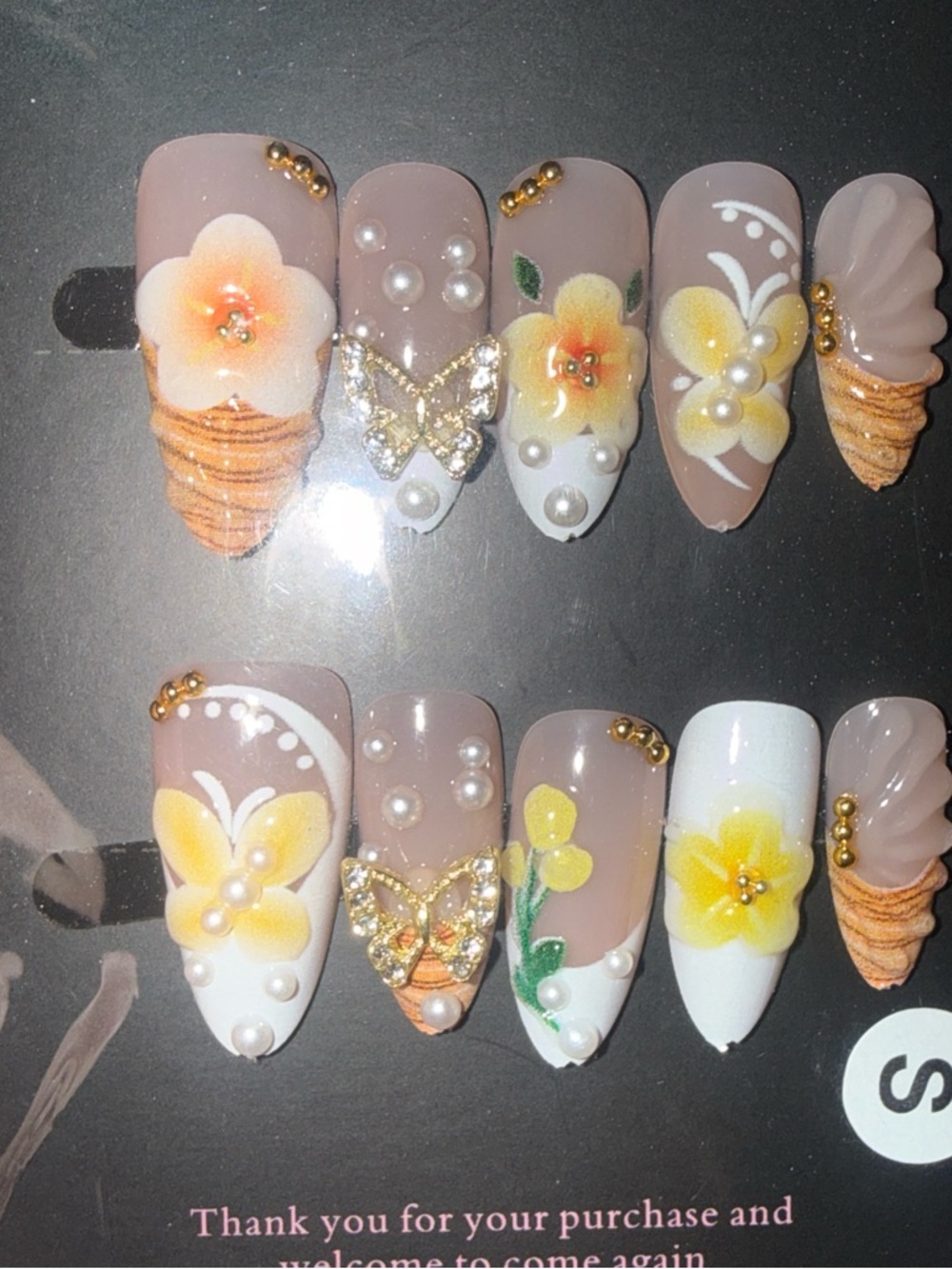 Hand-Painted Yellow Floral & Pearl Press-On Nail Set - Women Accessories